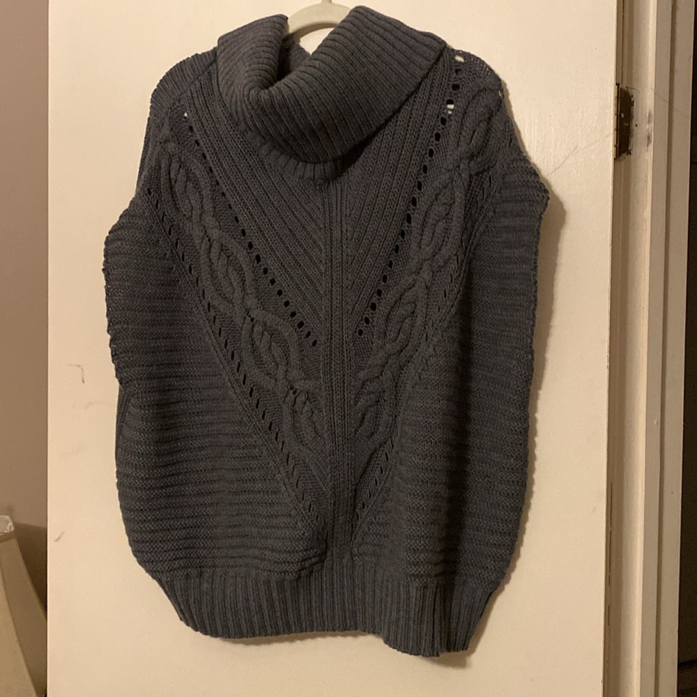 Trina Turk gray turtleneck corded sleeveless sweater, merino wool L - Picture 3 of 4